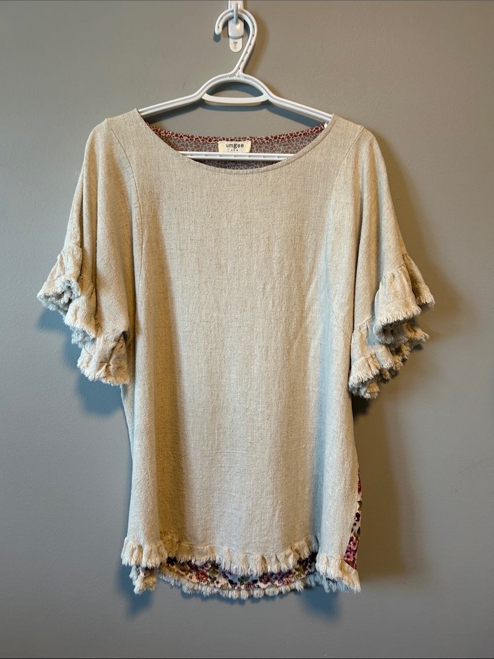 Umgee Linen Blend Floral Top Oversized - Picture 4 of 13